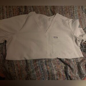 Women's Bone Figs Scrub Top